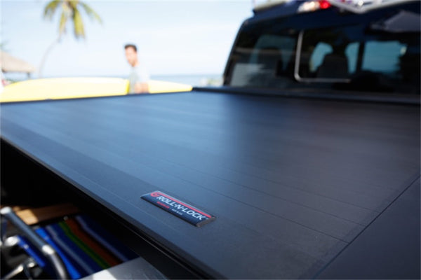 Roll-N-Lock 17-19 fits Ford F-250/F-350 Super Duty 80-3/8in E-Series Retractable Tonneau Cover