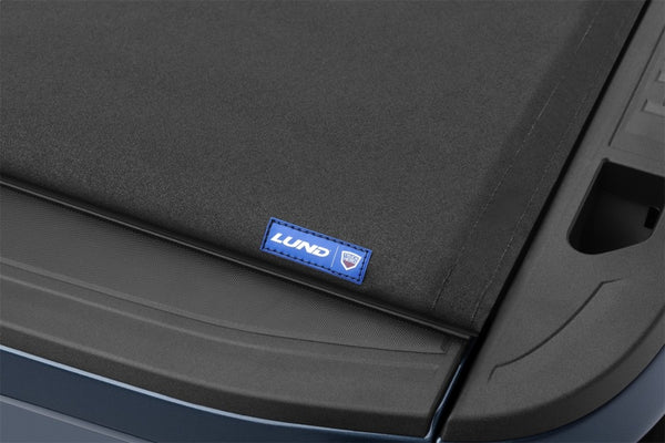 Lund 07-13 fits Toyota Tundra (6.5ft Bed) Genesis Tri-Fold Tonneau Cover - Black