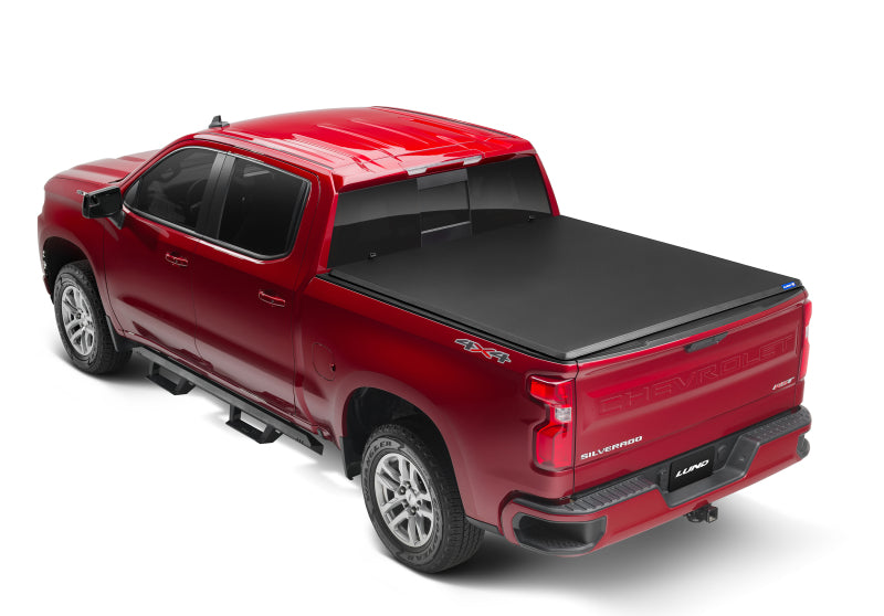 Lund 05-17 fits Nissan Frontier Styleside (5ft. Bed) Hard Fold Tonneau Cover - Black