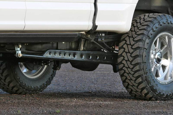 Fabtech 17-21 fits Ford F250/350 4WD Floating Rear Traction Bar System