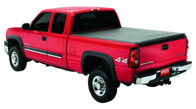Lund 05-17 fits Nissan Frontier (5ft. Bed w/o Utility TRack) Genesis Tri-Fold Tonneau Cover - Black