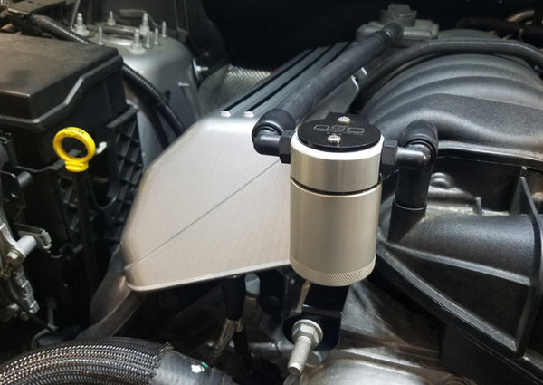 J&L 11-23 fits Dodge Charger SRT 6.4L Hemi Passenger Side Oil Separator 3.0 - Clear Anodized