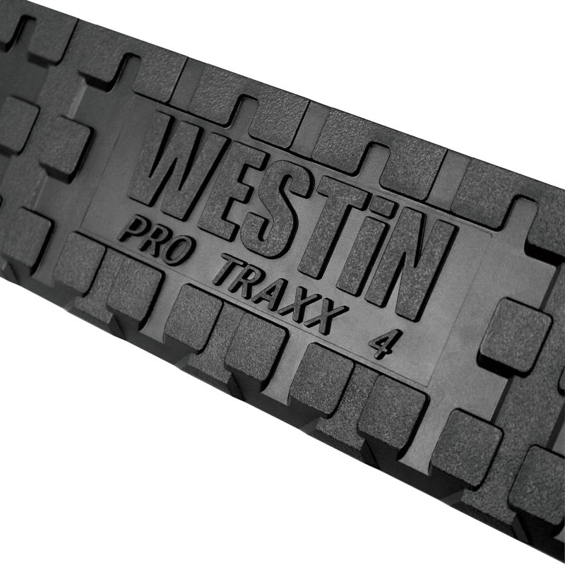 Westin 2022 fits Nissan Frontier Crew Cab PRO TRAXX 4 Oval Nerf Step Bars - Black