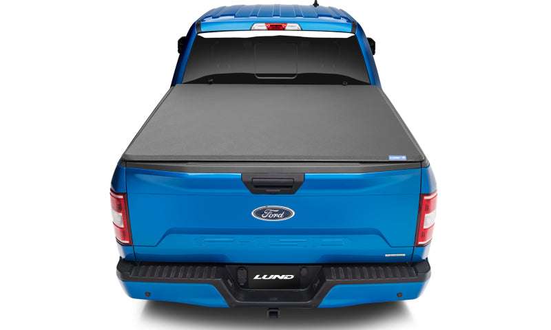 Lund 15-18 fits Ford F-150 (6.5ft. Bed) Genesis Elite Tri-Fold Tonneau Cover - Black